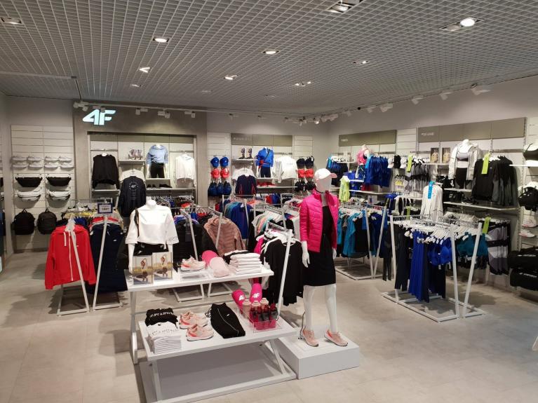 Lokal 4F w C.H. LESZNO w Lesznie 