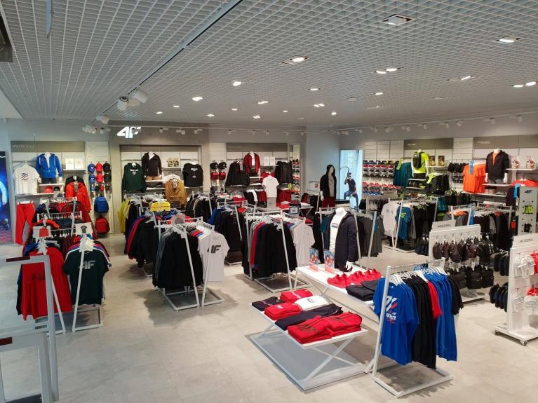 Lokal 4F w C.H. LESZNO w Lesznie 